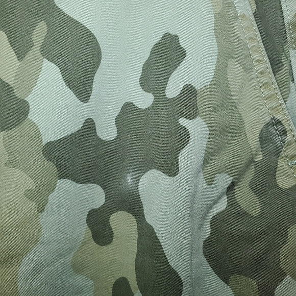 Gap Straight Khaki High Rise Camo Pants Womens Size 6 Green Chino Twill - Picture 8 of 8